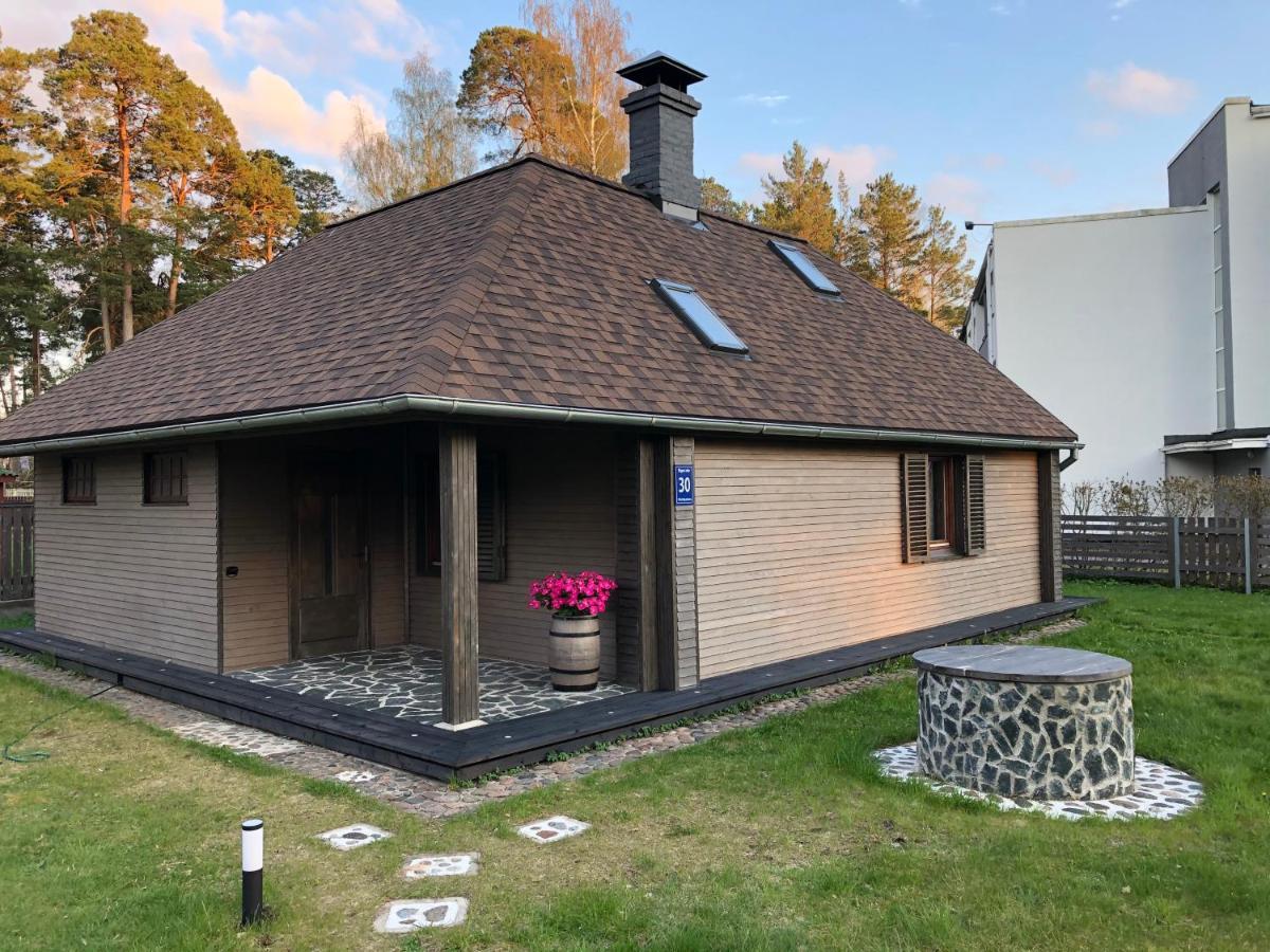 Clockhouse Cottage Саулкрасты Экстерьер фото
