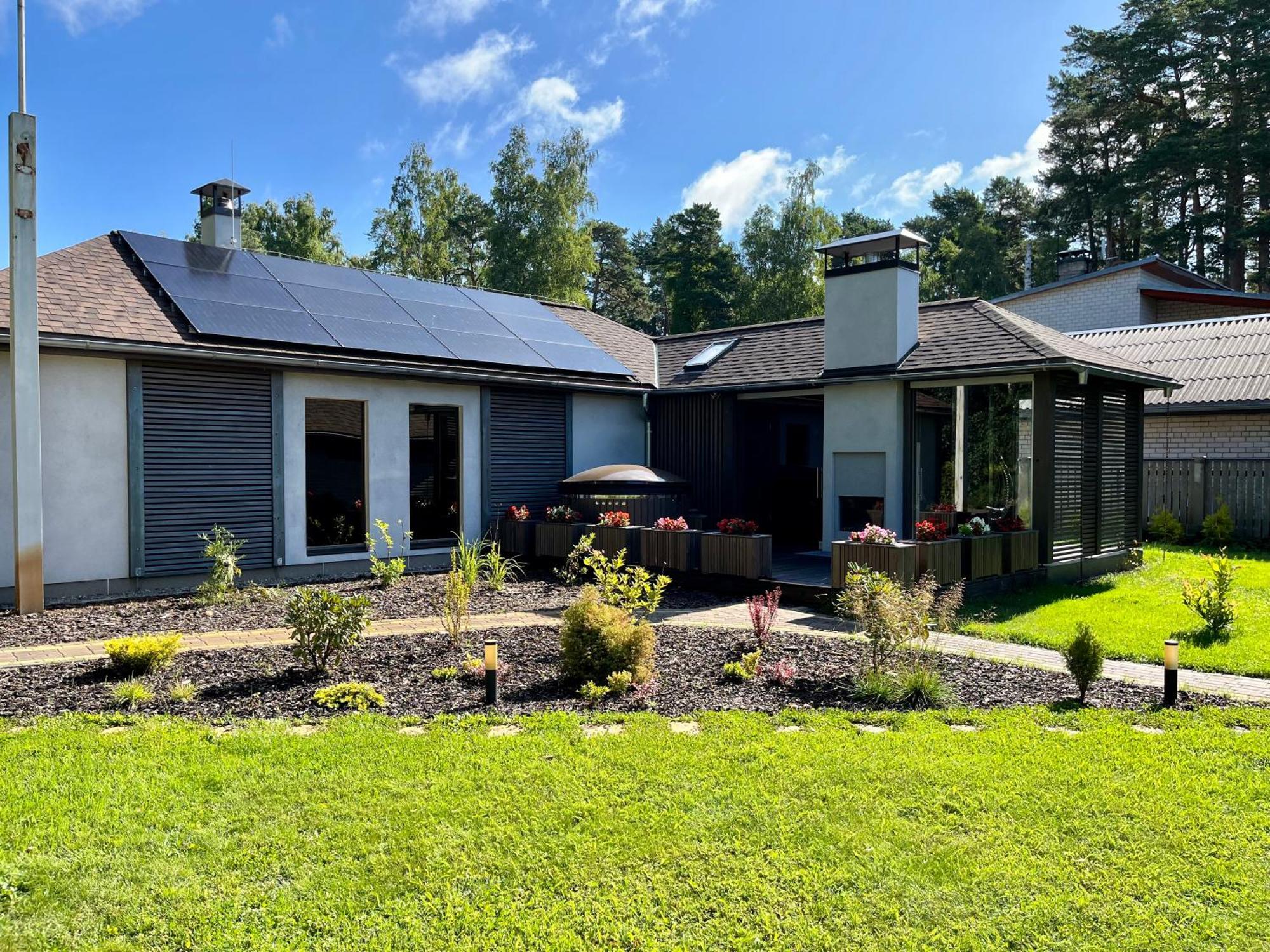 Clockhouse Cottage Саулкрасты Экстерьер фото